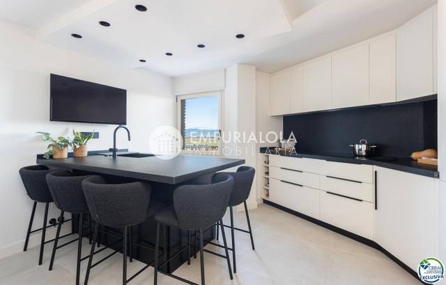 Apartamento en Venta en Carrer Salinesles, -1 en Poble Nou - Olivar Gran