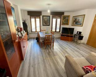 Sala d'estar de Pis en venda en Chillarón de Cuenca amb Calefacció, Parquet i Terrassa