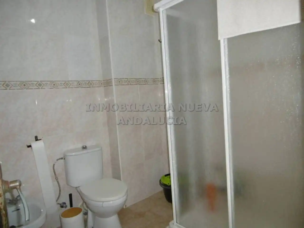 Bathroom of Flat for rent in Almería  with Furnished and Balcony
