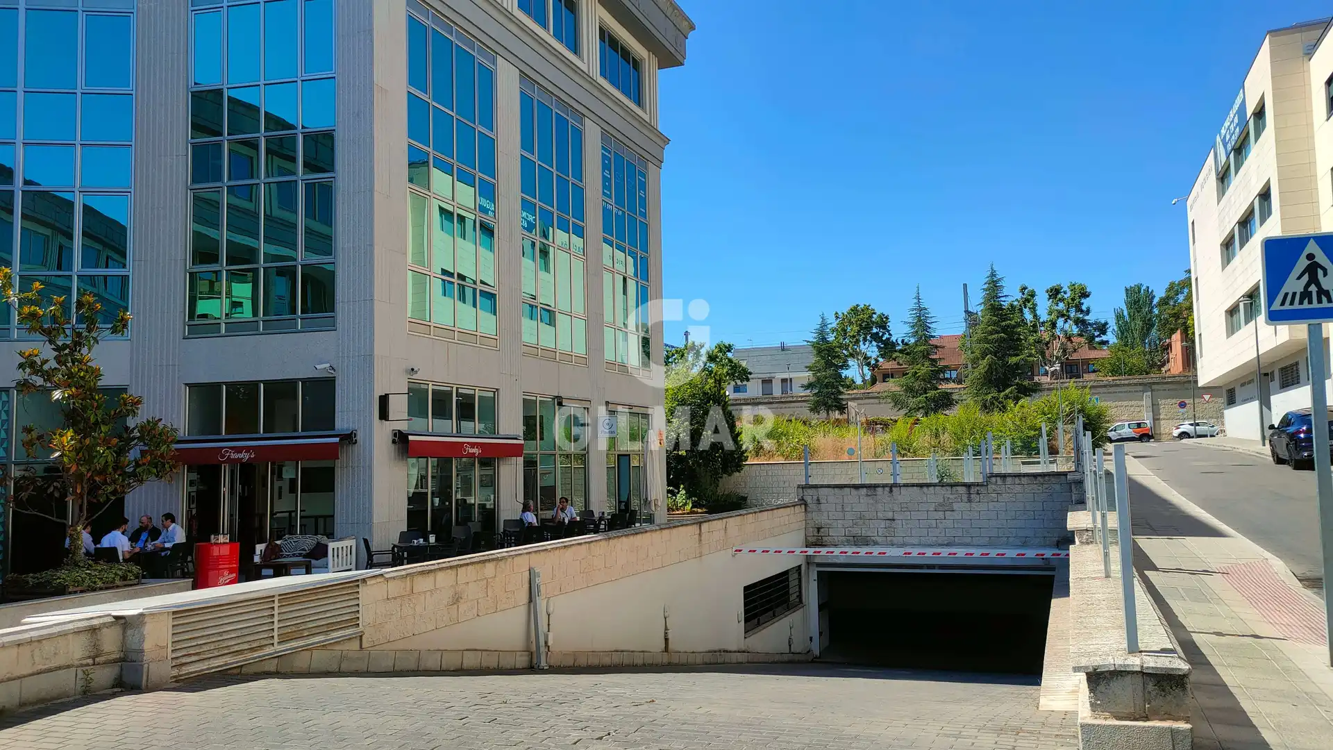 Vista exterior de Oficina en venta en Pozuelo de Alarcón con Calefacción