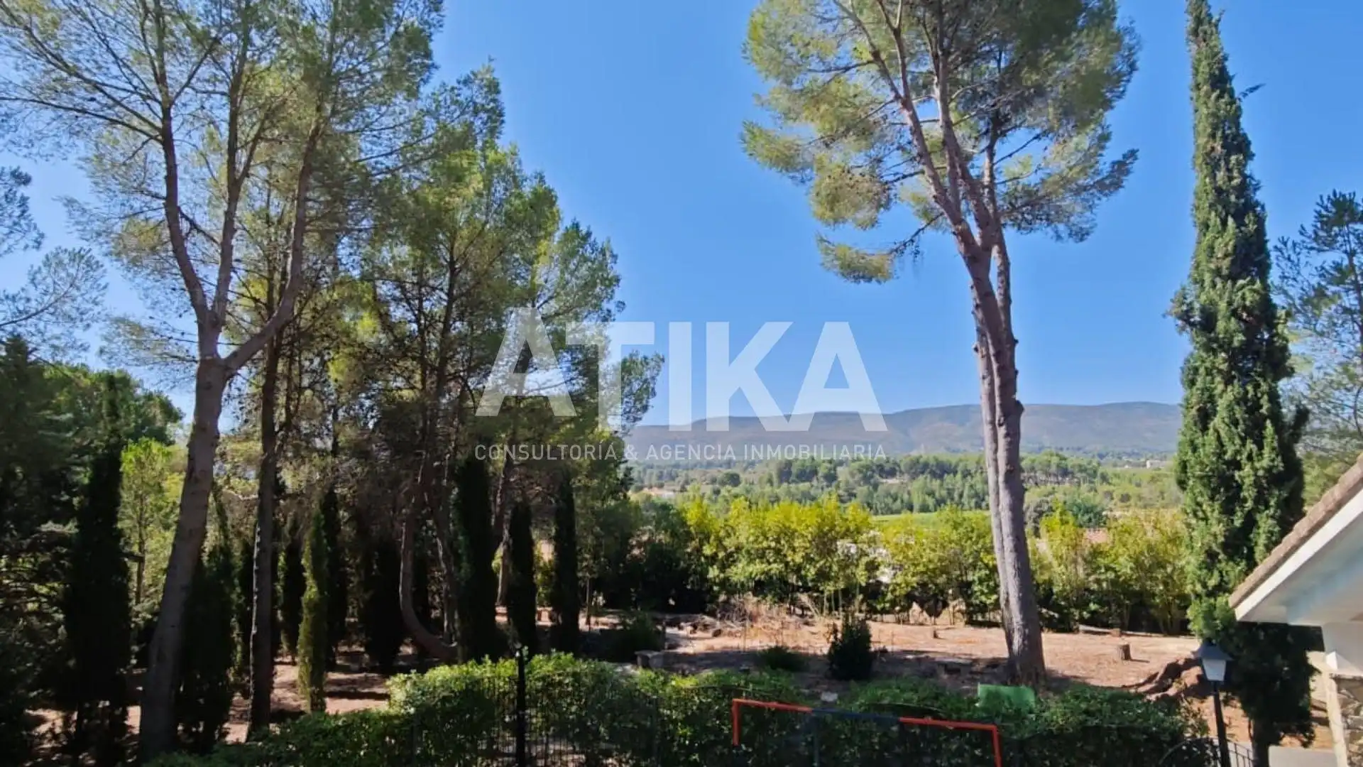 Garden of Houses for sale in Ontinyent  with Air Conditioner, Heating and Private garden