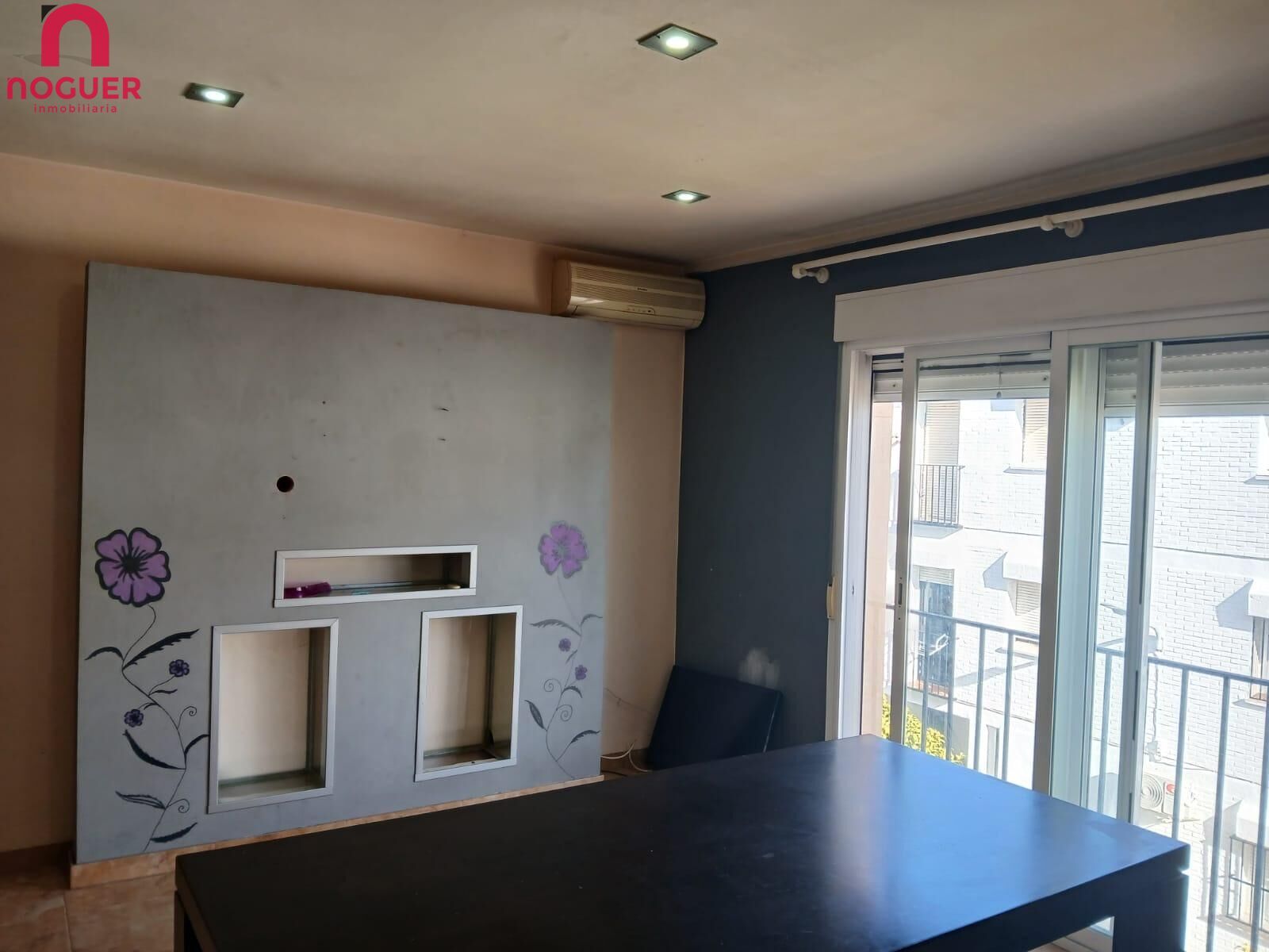 Bedroom of Flat for sale in La Carlota  with Air Conditioner, Heating and Terrace