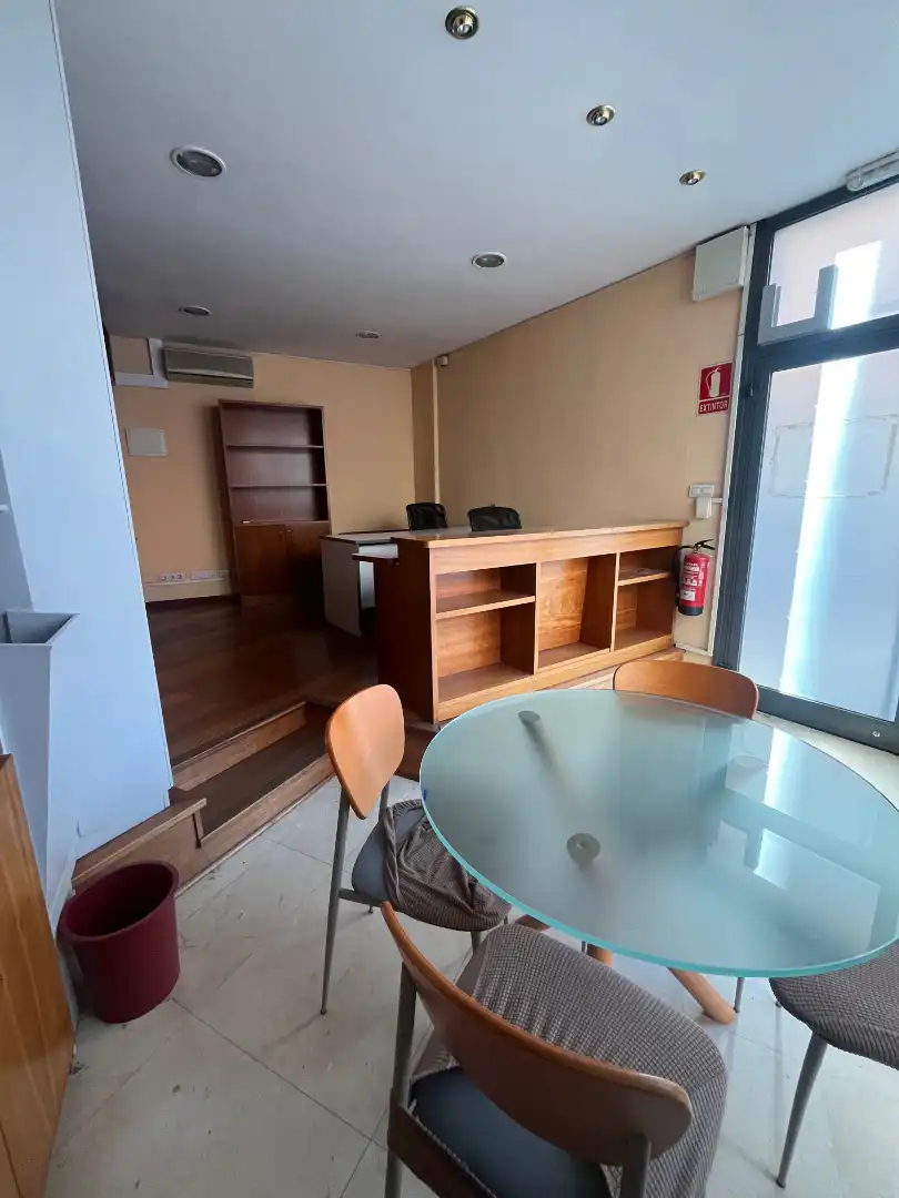 Local comercial de lloguer a Estació del Nord, imagen 5