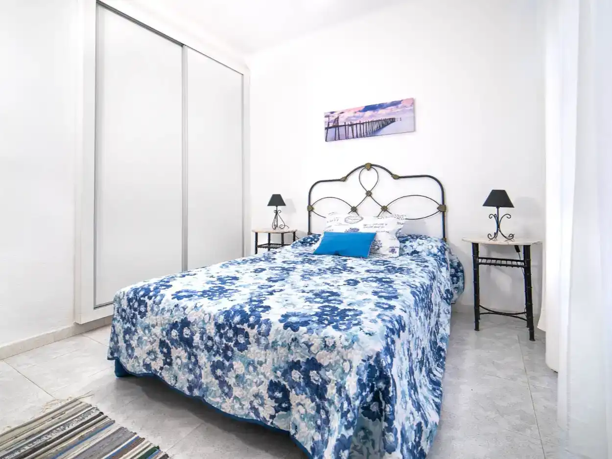 Habitación de Casa o chalet de alquiler en Benicarló con Aire acondicionado, Jardín privado y Trastero