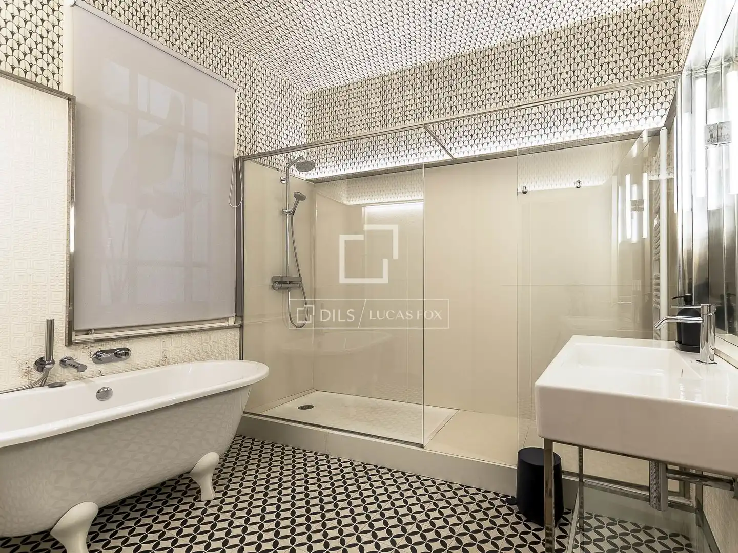 Baño de Piso en venta en Barcelona con Aire acondicionado, Calefacción y Parquet