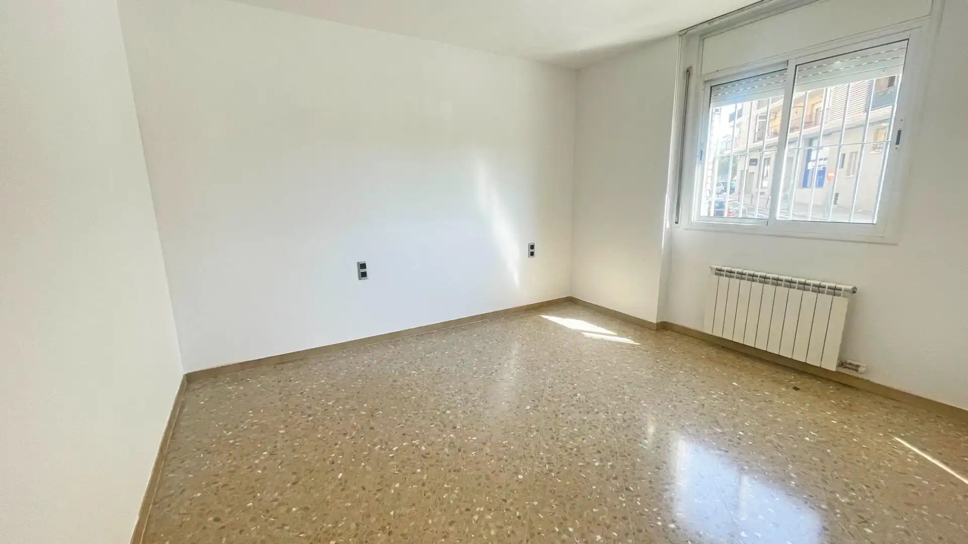 Bajo en venta en Ponent, imagen 19