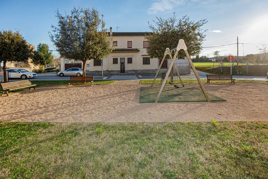 Garaje en venta en Av Alt Empordà, Bàscara