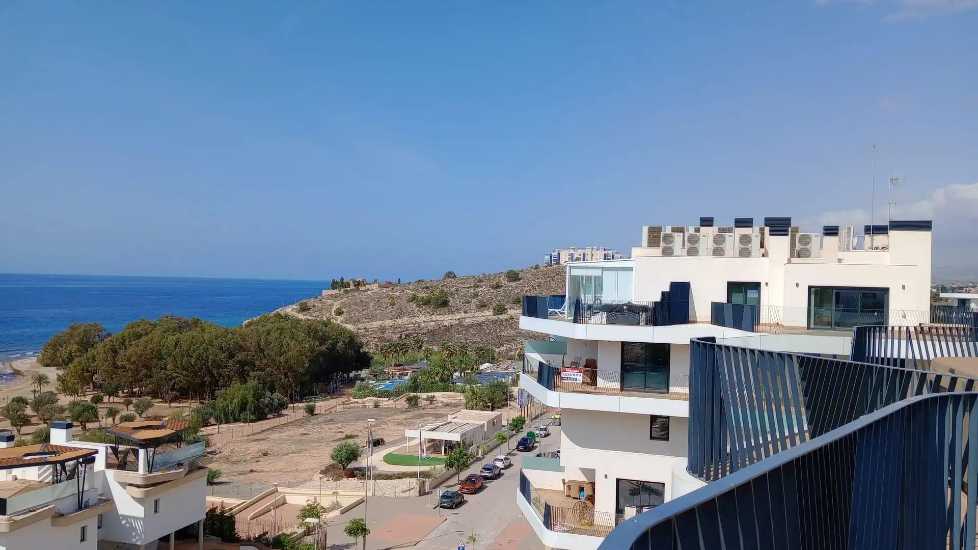 Vista exterior de Ático en venta en Villajoyosa / La Vila Joiosa con Aire acondicionado, Calefacción y Jardín privado