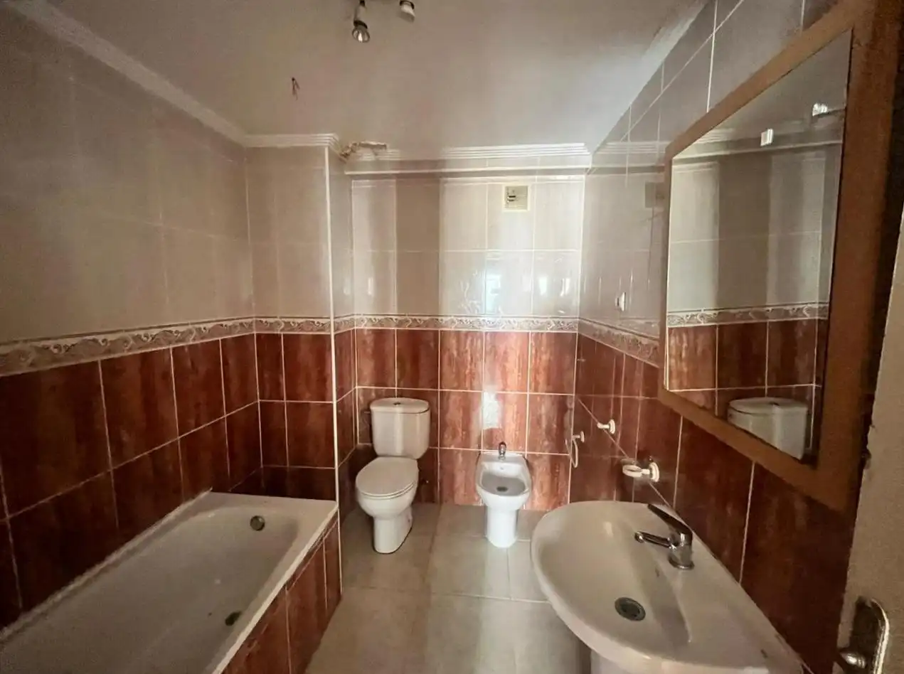 Baño de Piso en venta en Estepona