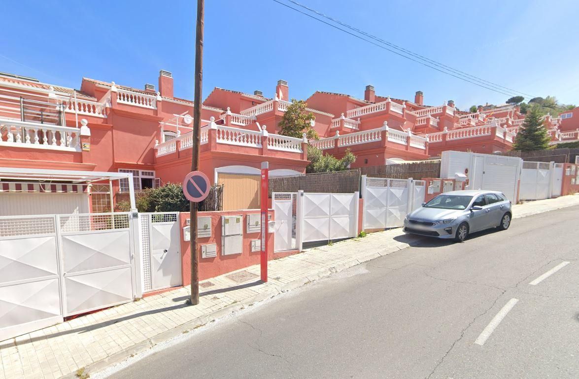 House or chalet for sale in Viejo De Cobeña, Zona Industrial