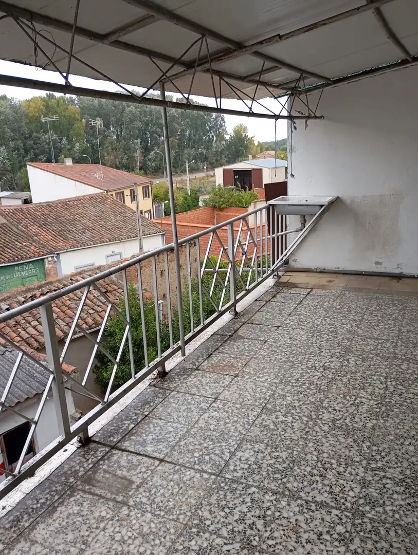 Terrassa de Casa o xalet en venda en Cañizal amb Calefacció i Terrassa