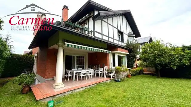 Terraza de Casa adosada en venta en Getxo  con Calefacción, Jardín privado y Trastero