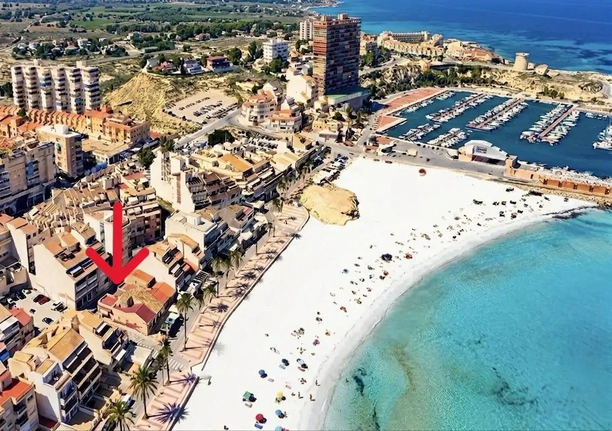 Planta baixa de lloguer a El Campello, Alicante