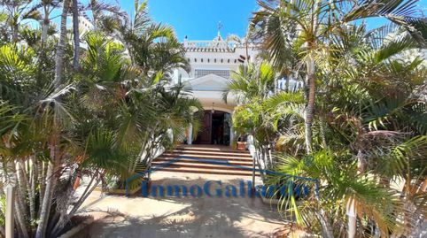 Casa de lujo muy bien ubicada, estupendas vista al mar