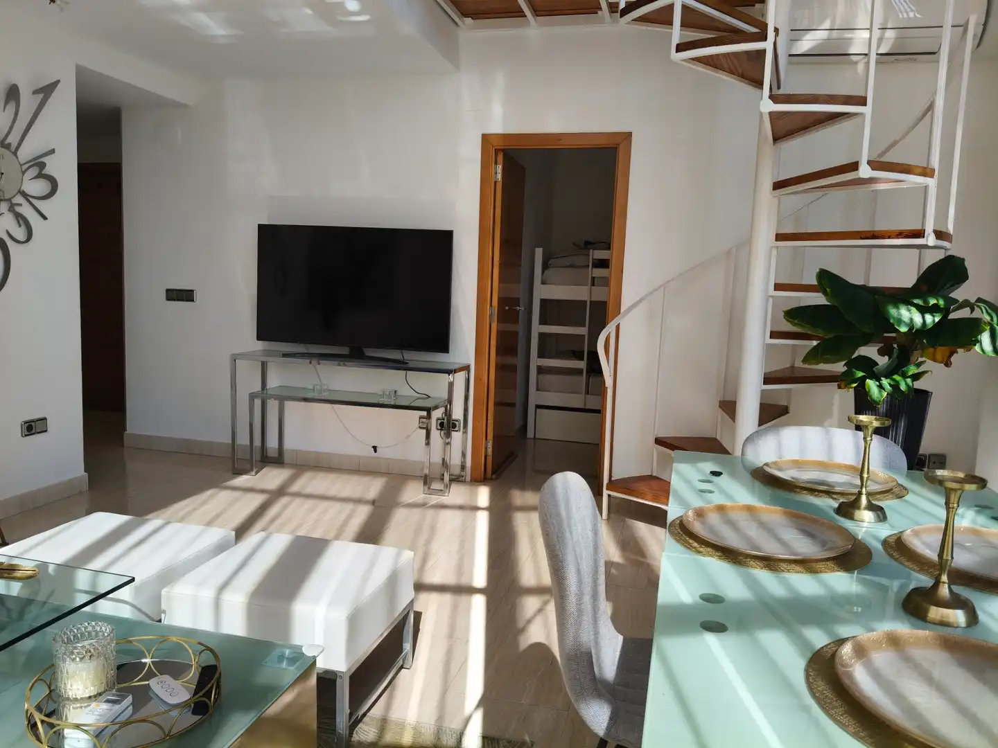 Sala de estar de Ático en venta en Gandia con Aire acondicionado, Terraza y Amueblado