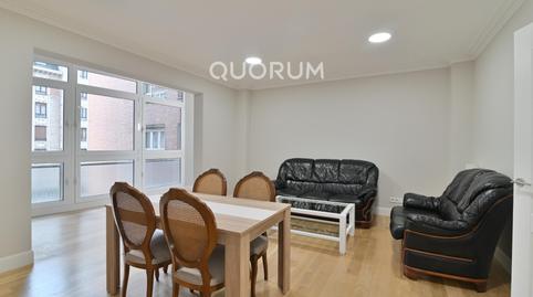 Foto 2 de Pis de lloguer a Calle Autonomía, Alhóndiga, Bilbao