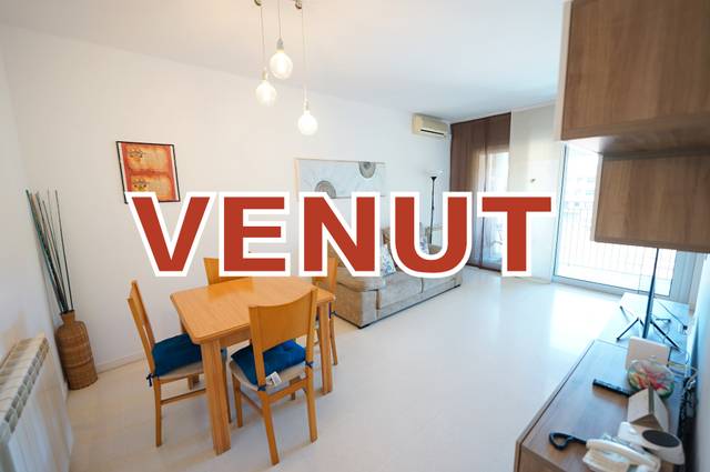 Piso en Venta en Carrer de Biosca en El Bon Pastor