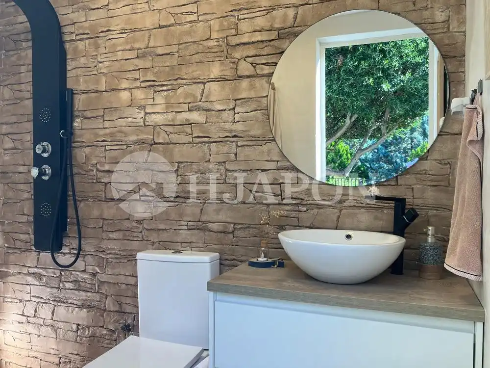 Bany de Casa o xalet en venda en Alella amb Aire condicionat, Calefacció i Jardí privat