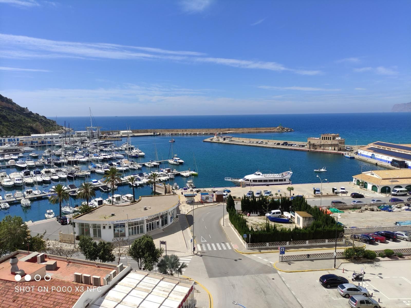 Vista exterior de Apartament en venda en Calpe / Calp amb Aire condicionat, Calefacció i Jardí privat