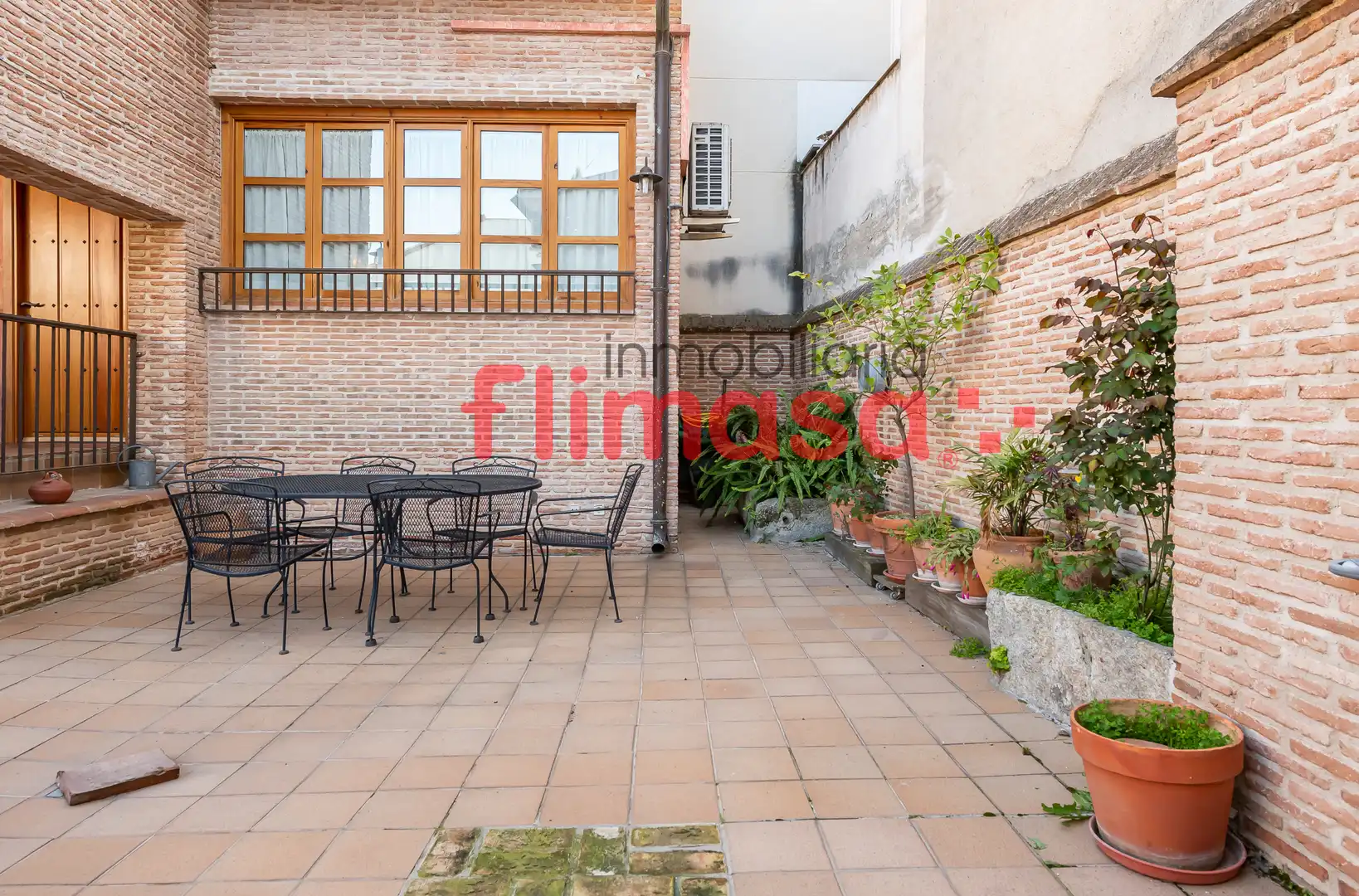 Terrassa de Casa o xalet en venda en Villaviciosa de Odón amb Aire condicionat, Calefacció i Jardí privat