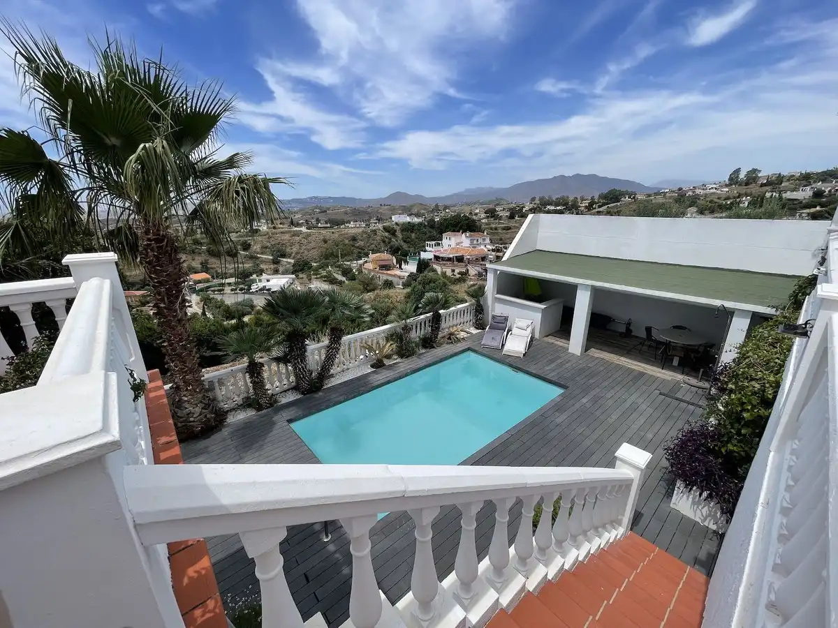 Terrassa de Casa adosada en venda en Mijas amb Jardí privat, Terrassa i Piscina