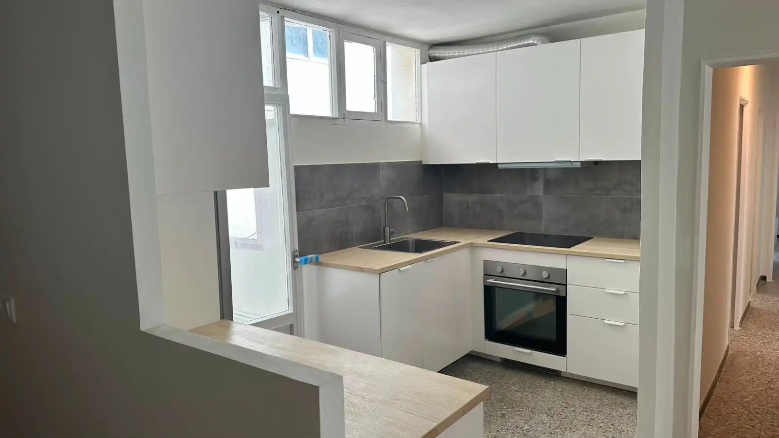 Kitchen of Flat for rent in Ferrol  with Furnished, Oven and Washing machine