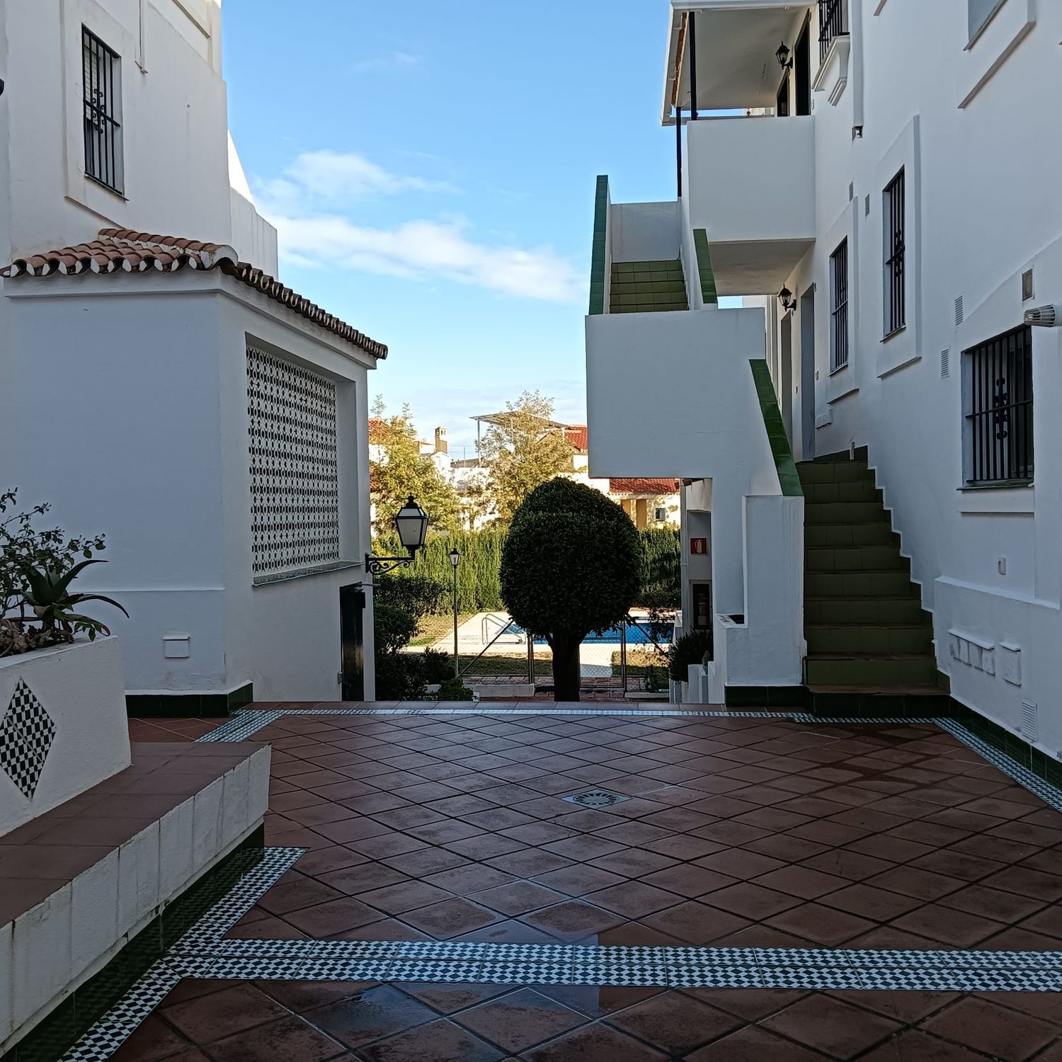 Exterior view of Flat to rent in Rincón de la Victoria  with Air Conditioner, Private garden and Terrace