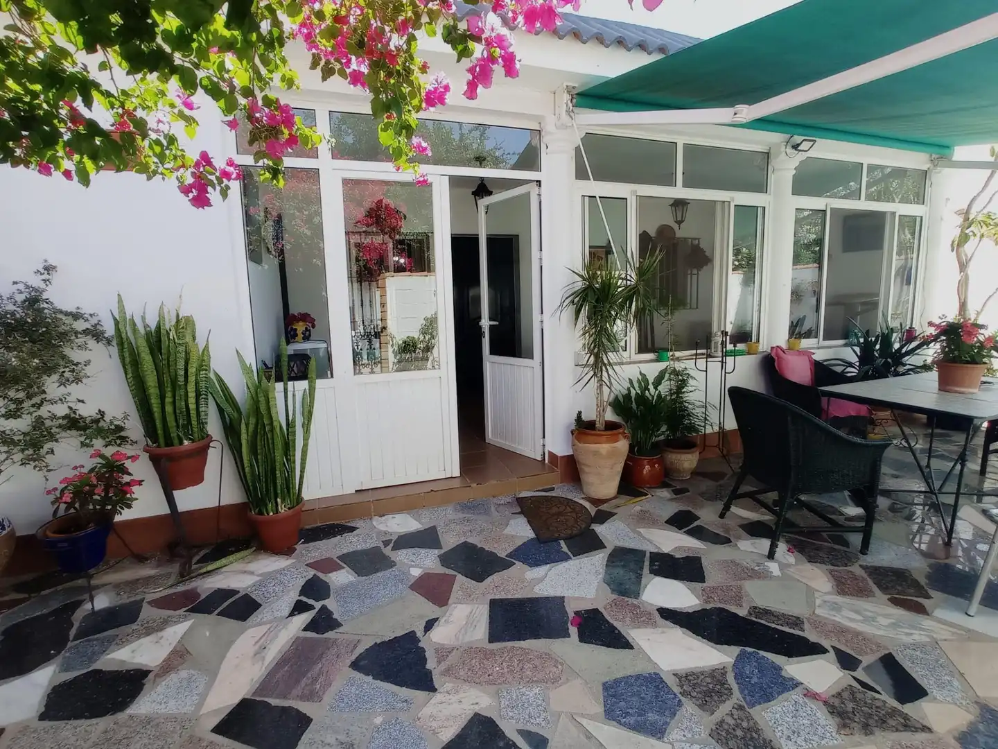 Terrassa de Casa o xalet en venda en Chiclana de la Frontera amb Aire condicionat, Jardí privat i Terrassa