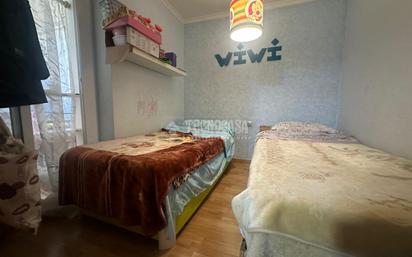 Bedroom of Flat for sale in  Barcelona Capital  with Air Conditioner