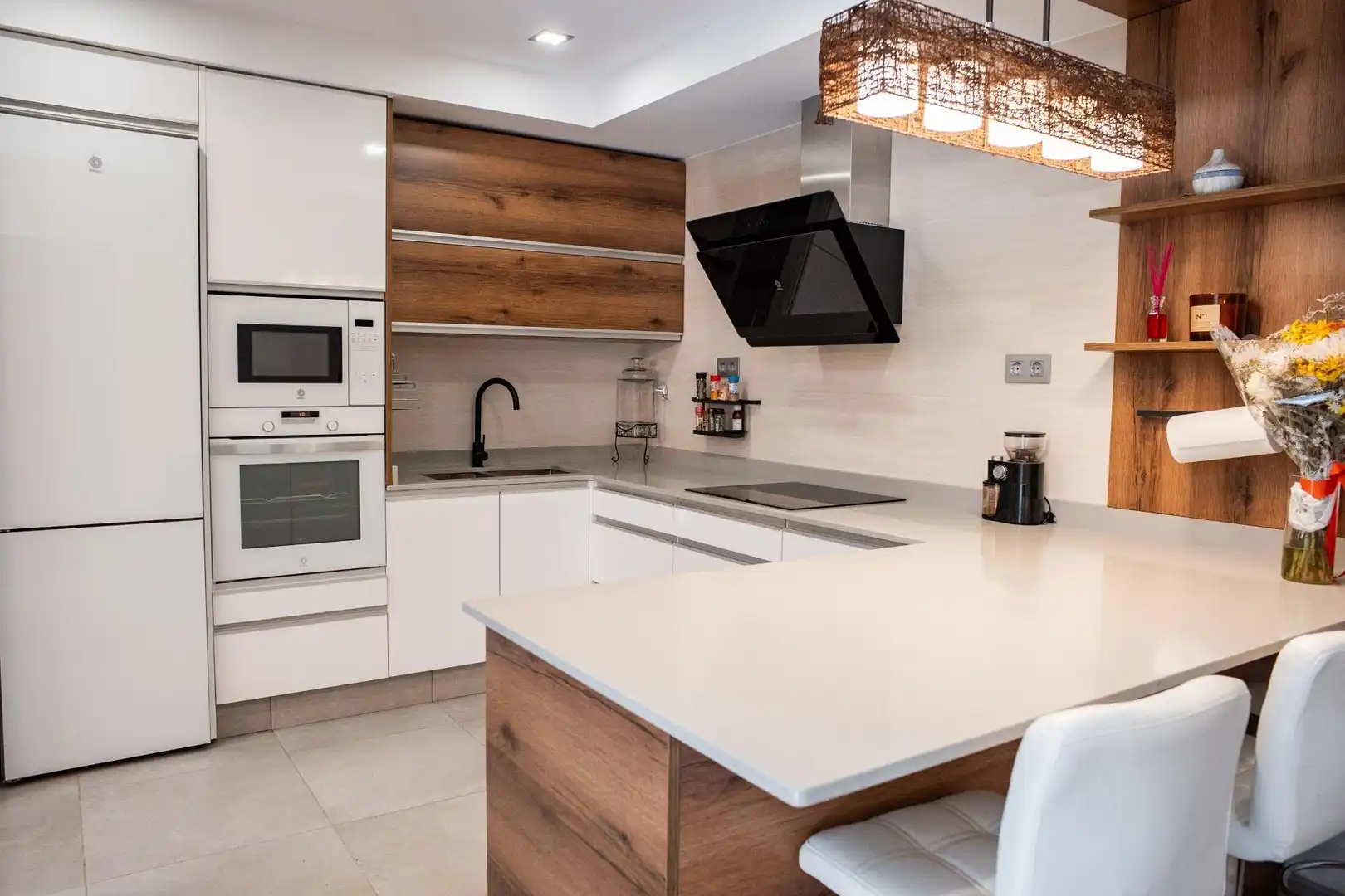 Cocina de Casa adosada en venta en Ingenio con Terraza, Trastero y Balcón