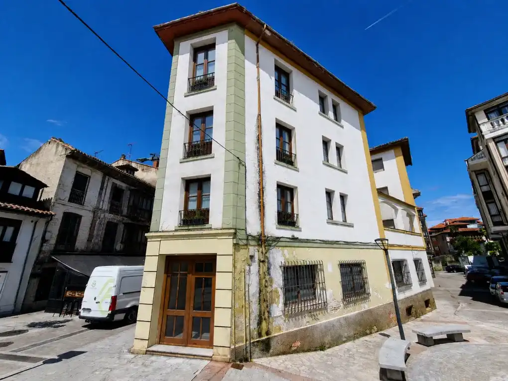 Exterior view of Buildings for sale in Llanes