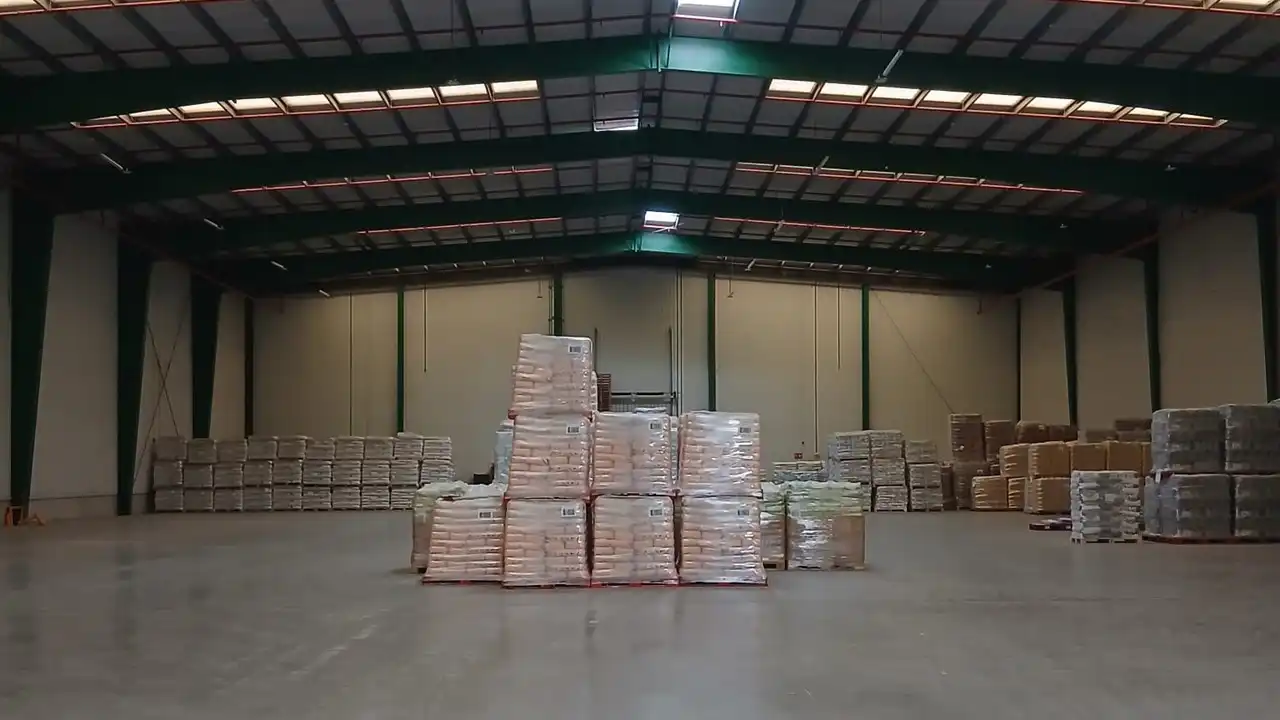 Fabrikhallen zur Miete in Azuqueca de Henares