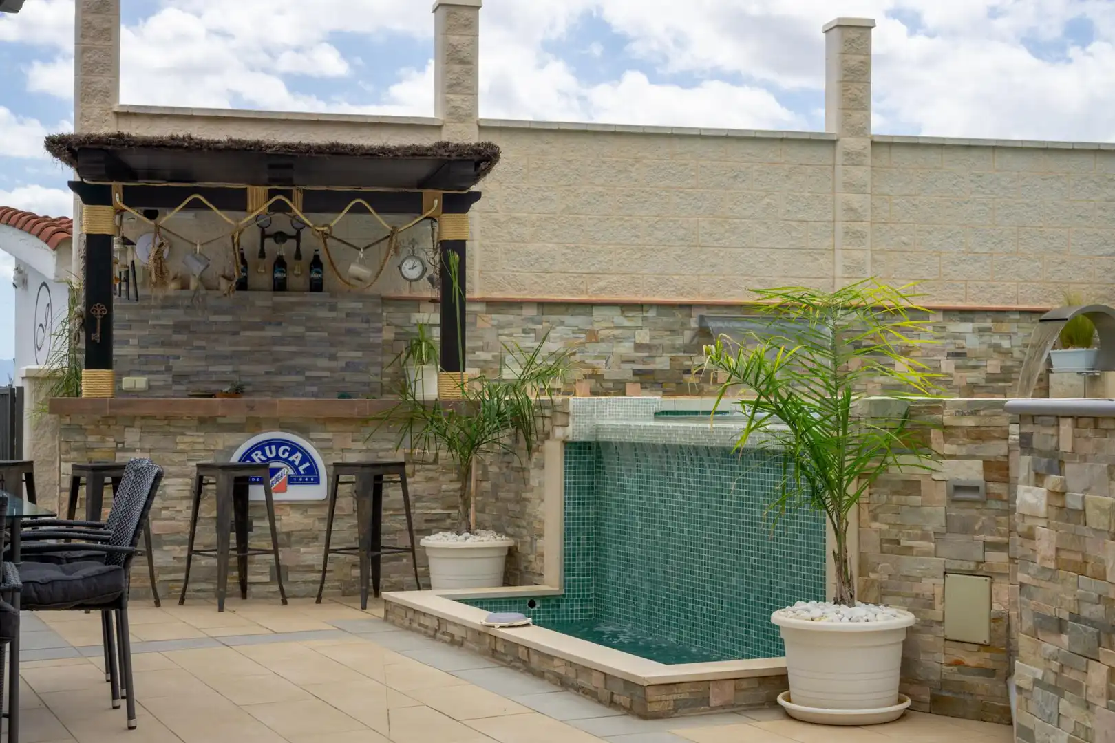 Terrassa de Casa o xalet en venda en Casarabonela amb Calefacció, Jardí privat i Terrassa