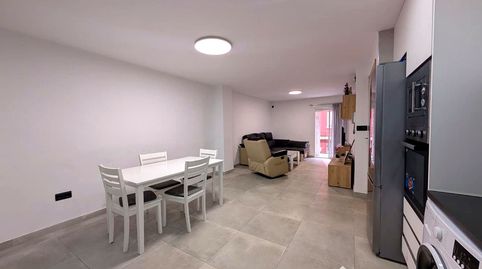 Foto 4 de Piso en venta en Calle Velarde, Linarejos, Linares