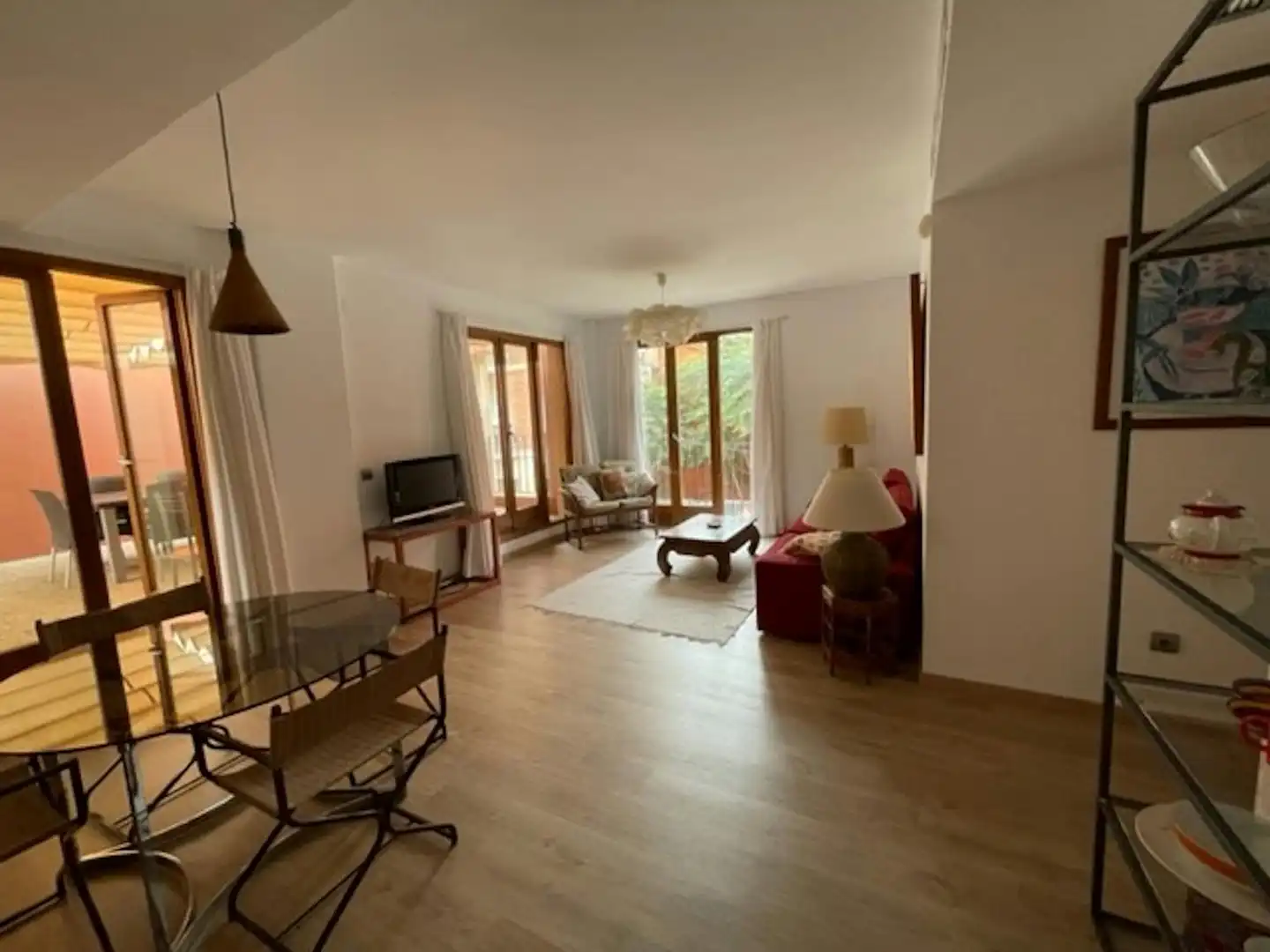 Living room of Flat for rent in Valencia  with Air Conditioner, Furnished and Washing machine
