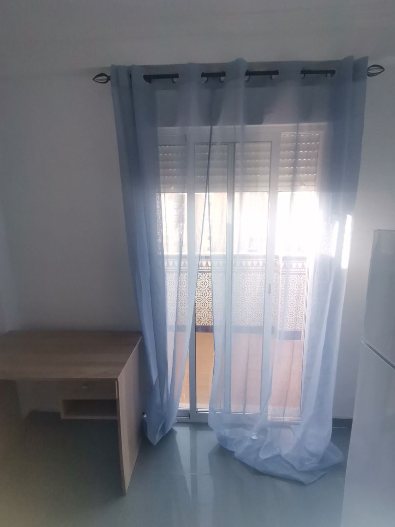 Bedroom of Flat to share in  Almería Capital  with Terrace, Storage room and Furnished