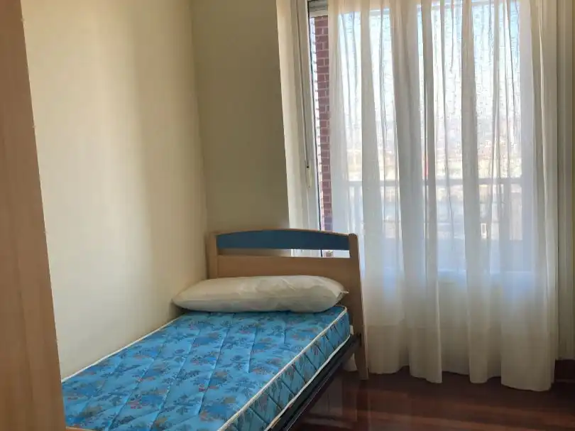 Habitación de Piso en venta en Santurtzi  con Terraza y Balcón