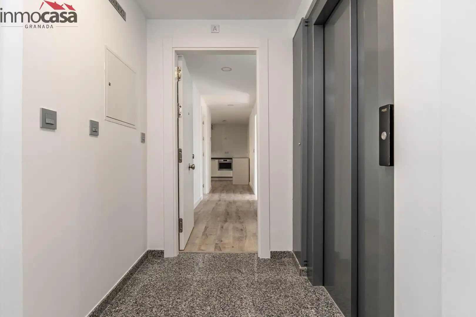 Piso en venta en Calle CRISTO DE LA YEDRA, 34, San Ildefonso