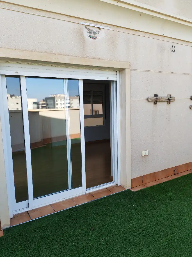 Balcony of Attic for sale in Elche / Elx  with Air Conditioner, Parquet flooring and Terrace