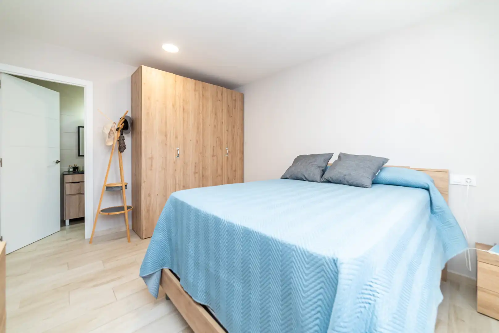 Habitación de Planta baja en venta en Navalcarnero con Aire acondicionado, Calefacción y Amueblado