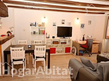 Appartamento con balcone in vendita a Calle Triador