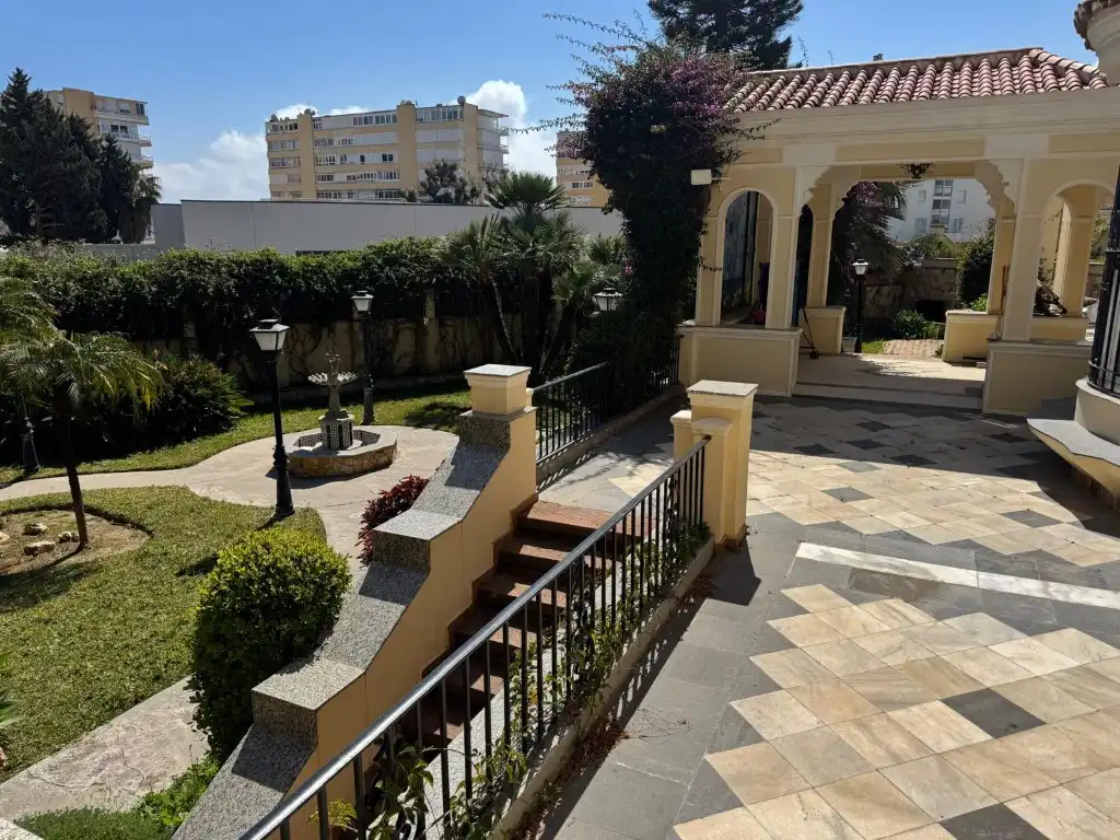 Terrace of Houses for rent in Torremolinos  with Air Conditioner, Private garden and Terrace