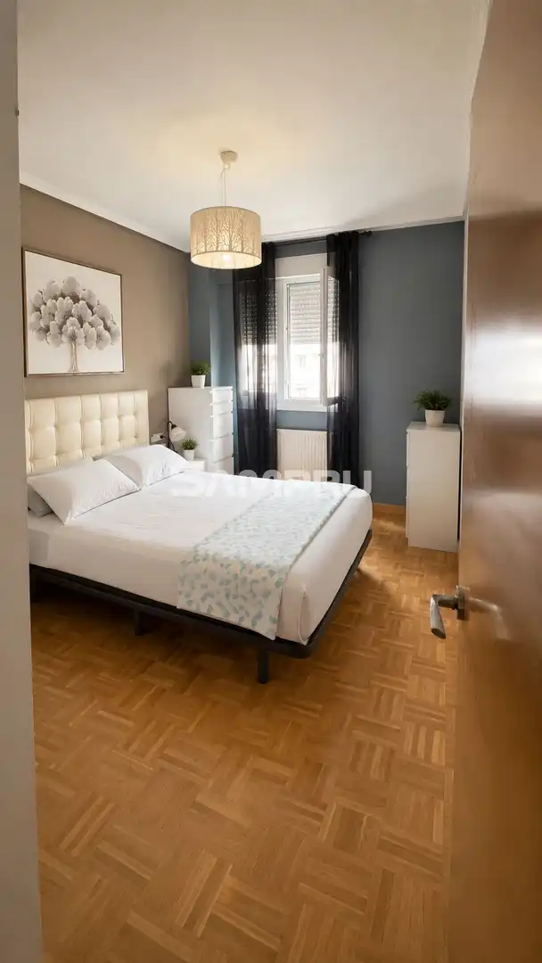 Bedroom of Flat for sale in Vitoria - Gasteiz  with Heating, Private garden and Storage room