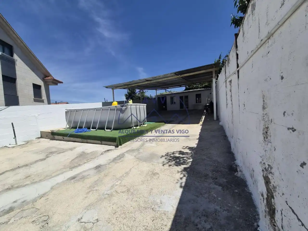 Vista exterior de Casa o chalet en venta en Vigo  con Calefacción, Jardín privado y Terraza