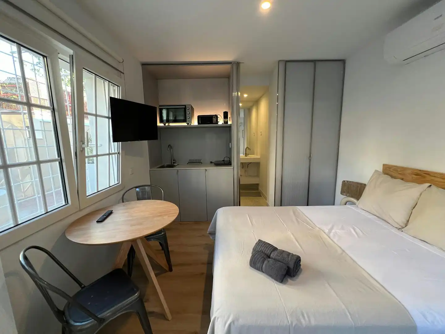 Bedroom of Houses for rent in Madrid  with Air Conditioner, Heating and Private garden