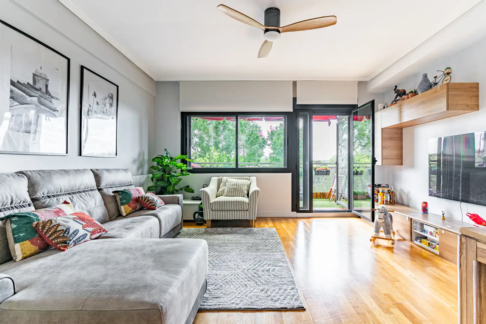 Wohnzimmer von Wohnung zum Verkauf in Las Rozas de Madrid mit Klimaanlage, Heizung und Parkett