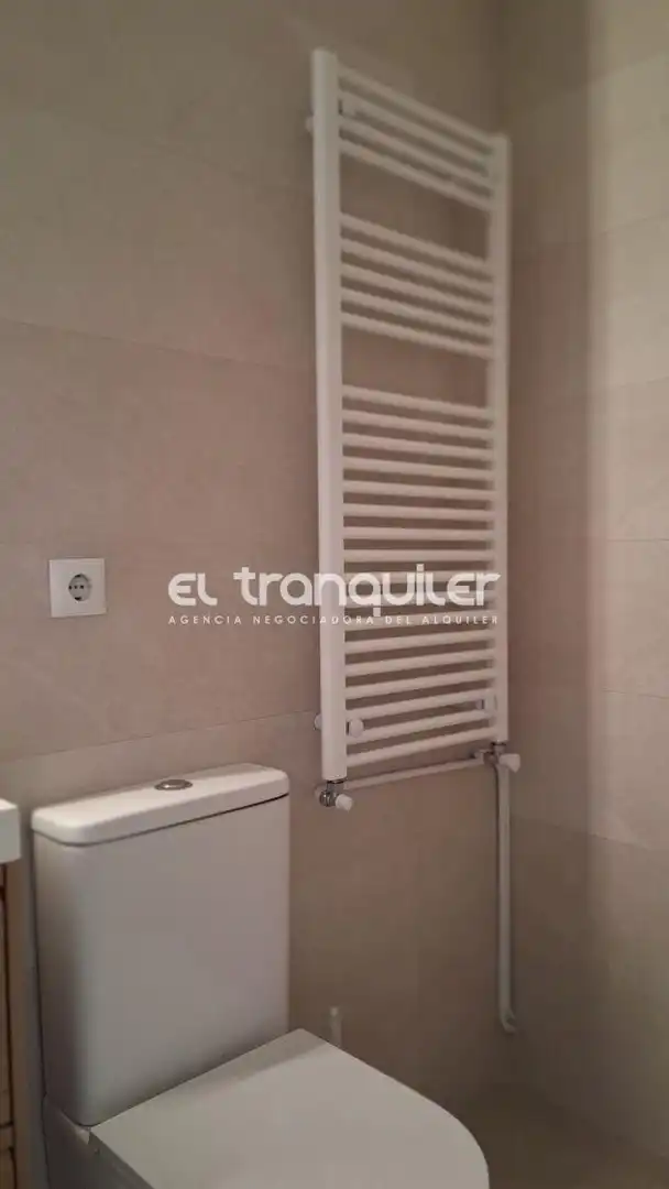 Adossat amb piscina de lloguer a Calle Isla de la Toja, imagen 13