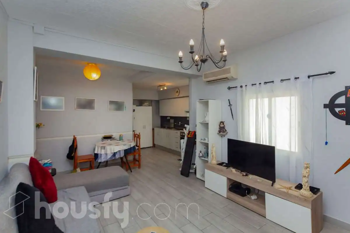 Living room of Detached homes for sale in Oliva  with Air Conditioner and Terrace