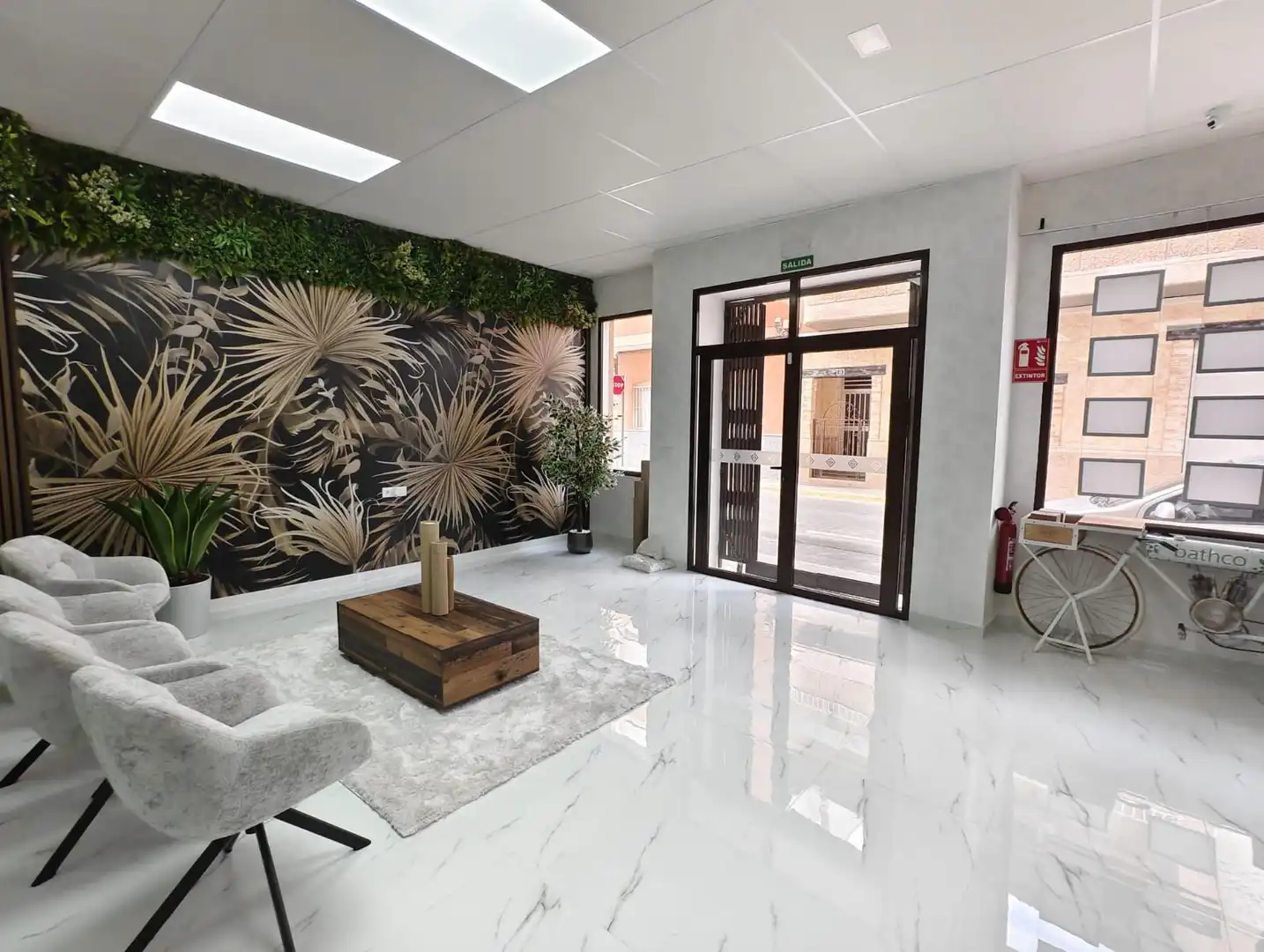Business premises for sale in Los Montesinos, imagen 3