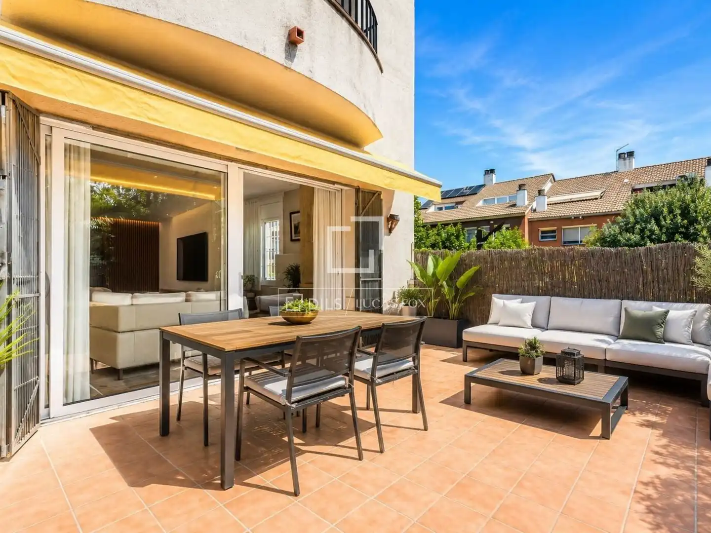 Terrassa de Casa o xalet en venda en Sant Cugat del Vallès amb Aire condicionat, Calefacció i Jardí privat